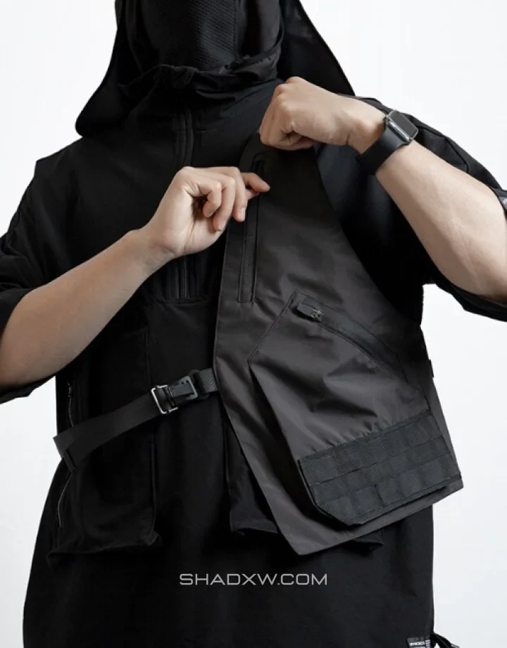 Black half vest - Image 4