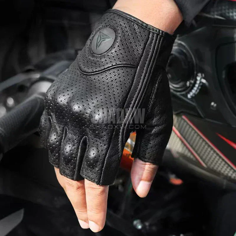 Black Leather Tactical Gloves - Image 4