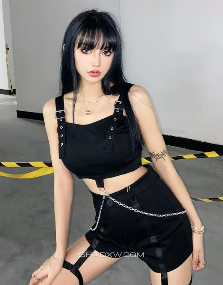 Chain tank top - Image 2