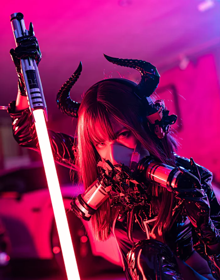 Cyberpunk Gas Mask Tubes - Image 6