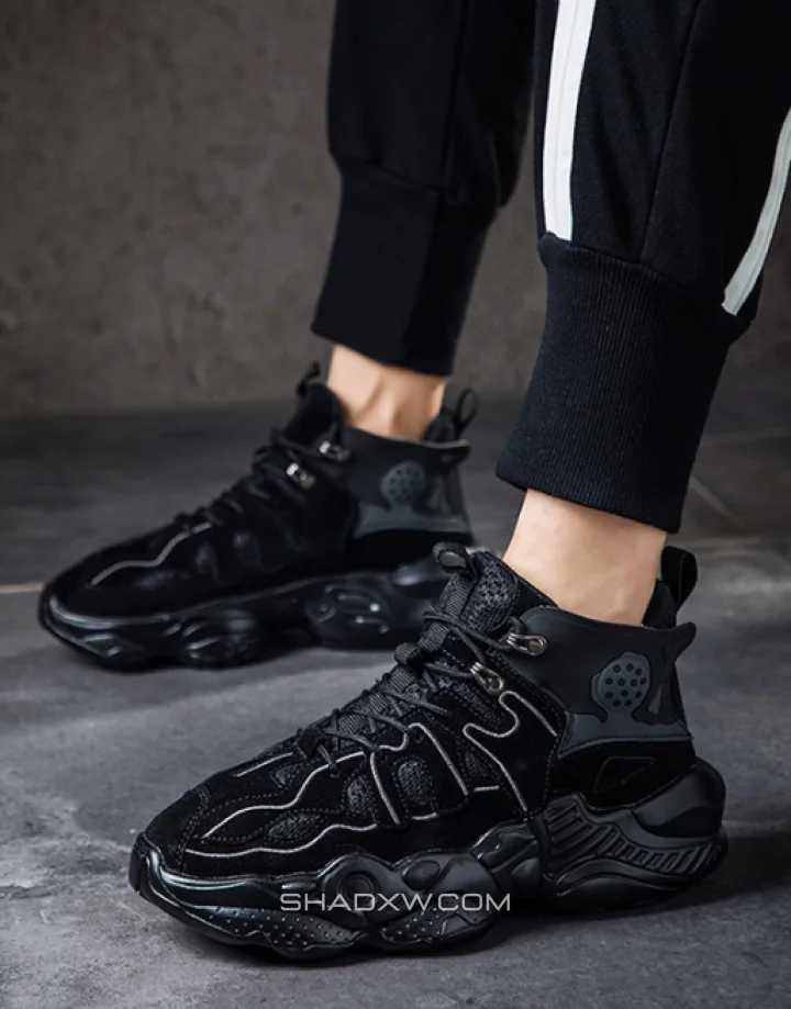 Dark sneakers - Image 3