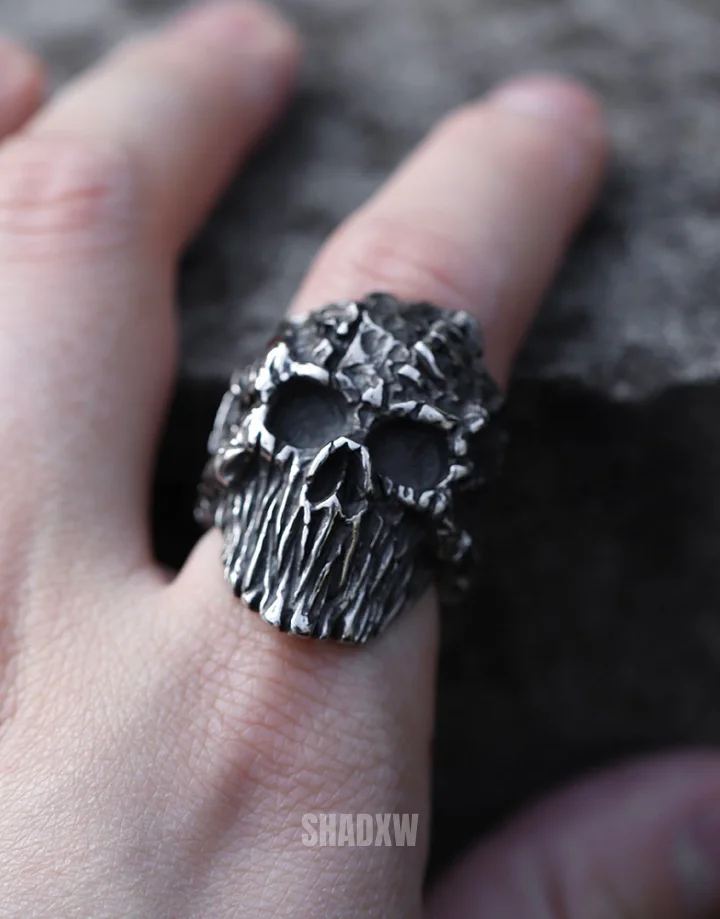 Evil Skull Ring - Image 2