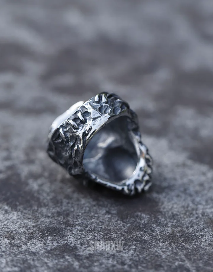 Evil Skull Ring - Image 6