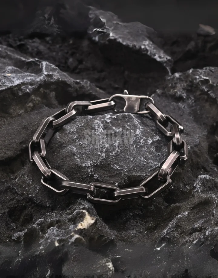 Heavy Chain Link Bracelet - Image 3