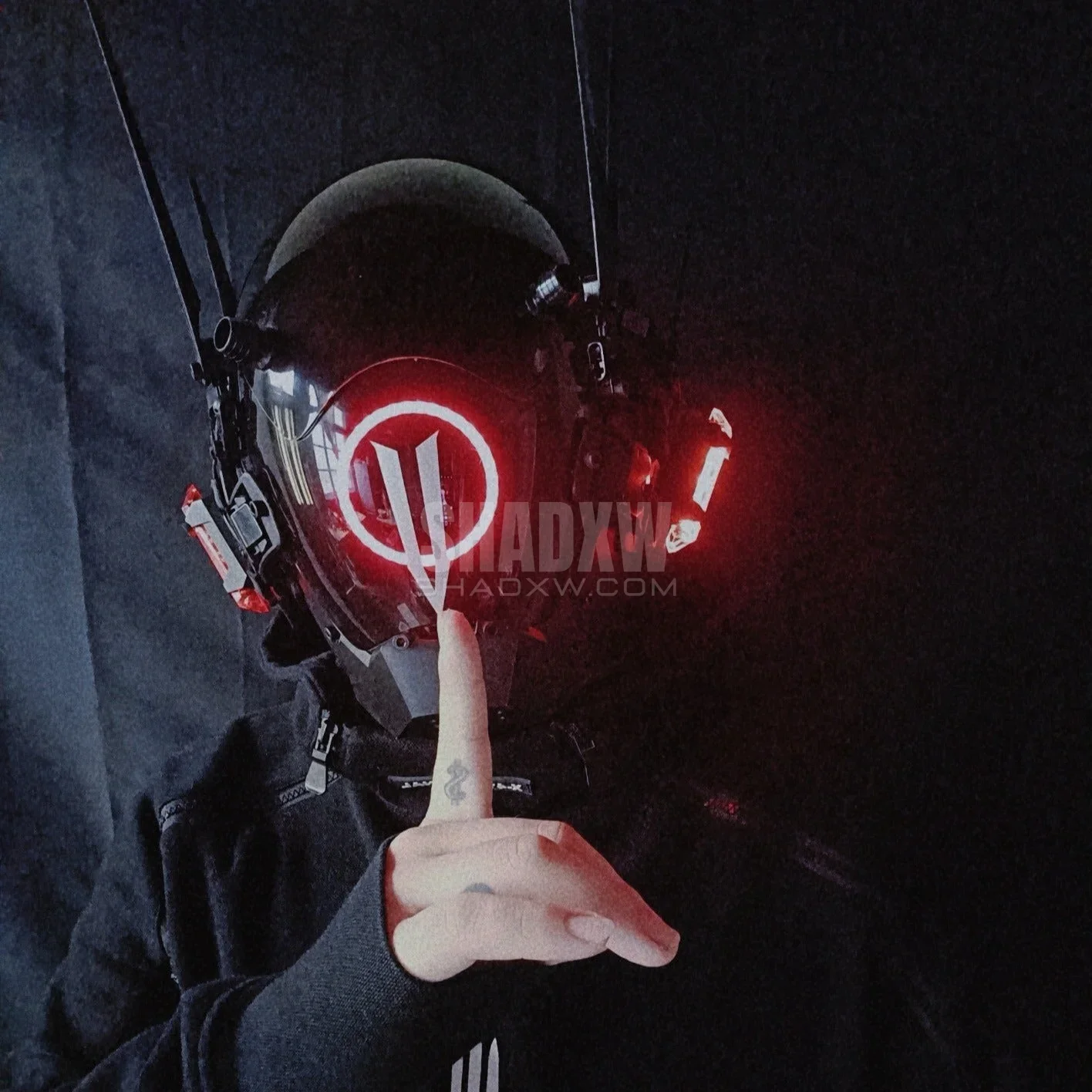 Red Cyberpunk Futuristic Helmet - Image 3