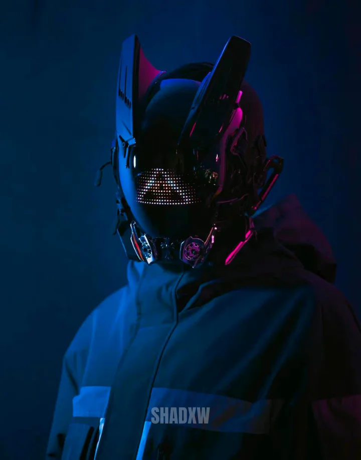 Robot Helmet - Image 5