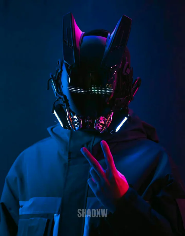 Robot Helmet - Image 6