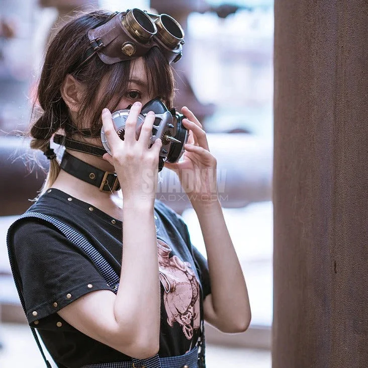 Steampunk Gas Mask - Image 5