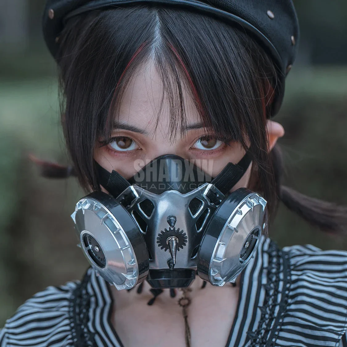 Steampunk Gas Mask - Image 9
