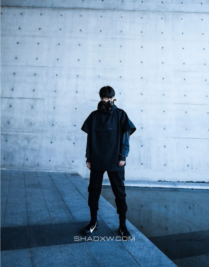 Technical poncho - Image 5