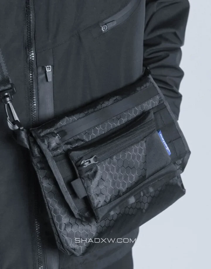 Techwear Shoulder Bag - Image 3